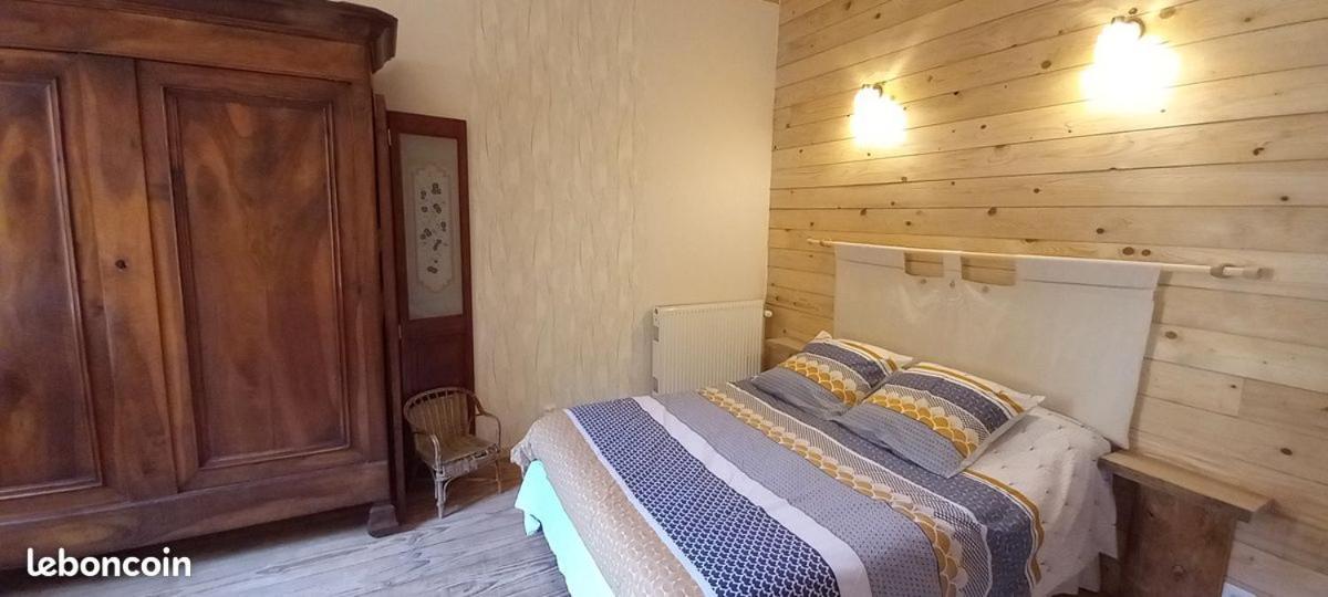 Appartement De Charme Dans Une Maison Isolee Presilly  Εξωτερικό φωτογραφία