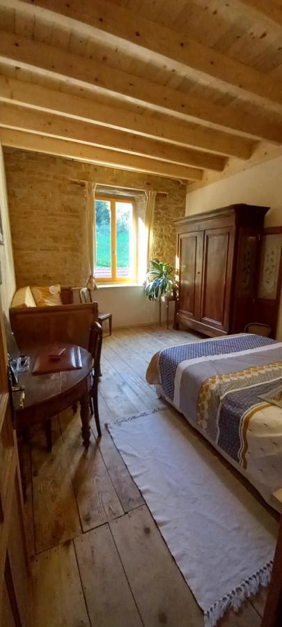 Appartement De Charme Dans Une Maison Isolee Presilly  Εξωτερικό φωτογραφία