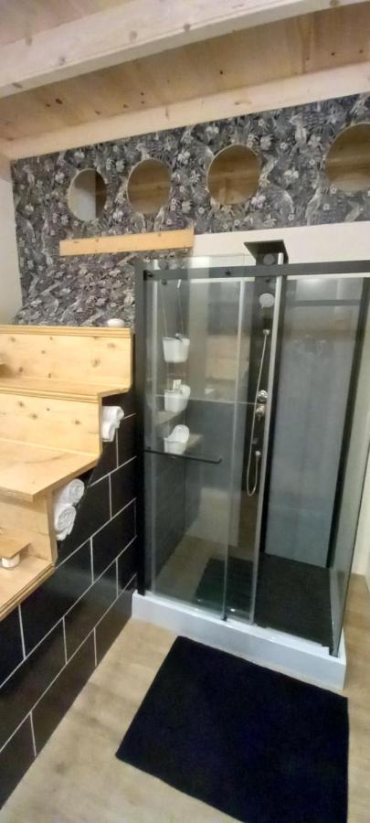 Appartement De Charme Dans Une Maison Isolee Presilly  Εξωτερικό φωτογραφία